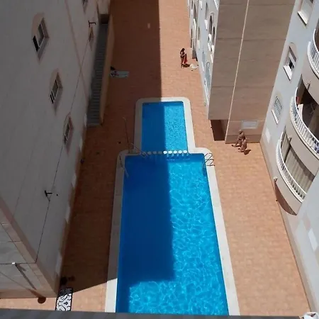 Apartamento Soleado, 1 Dormitorio Con Balcon, Piscina Y Garage *
